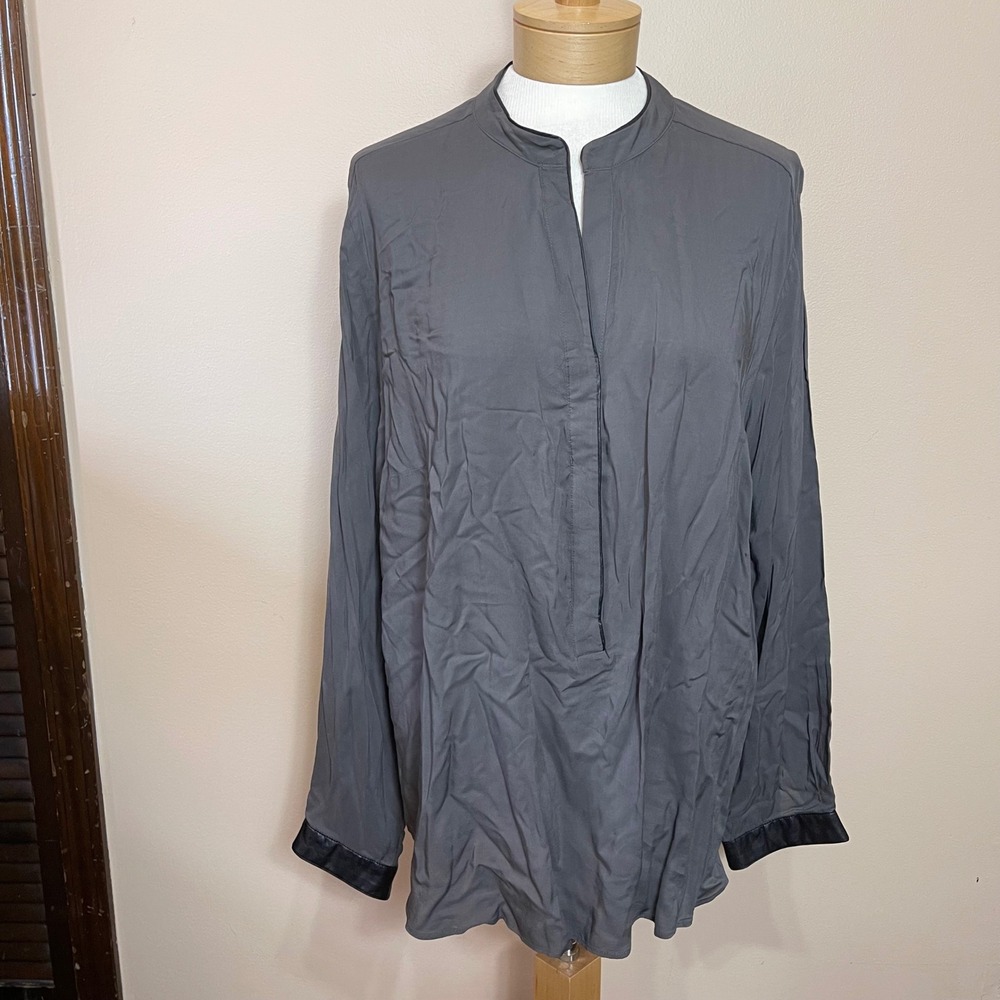 Philosophy Woman 2X Gray Viscose Tunic Blouse Faux Leather‎ Trim Split Neck Top
